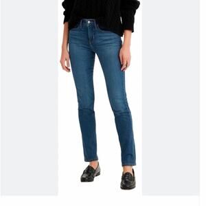 Levi's 312 Shaping Slim Jeans size 30 dark wash